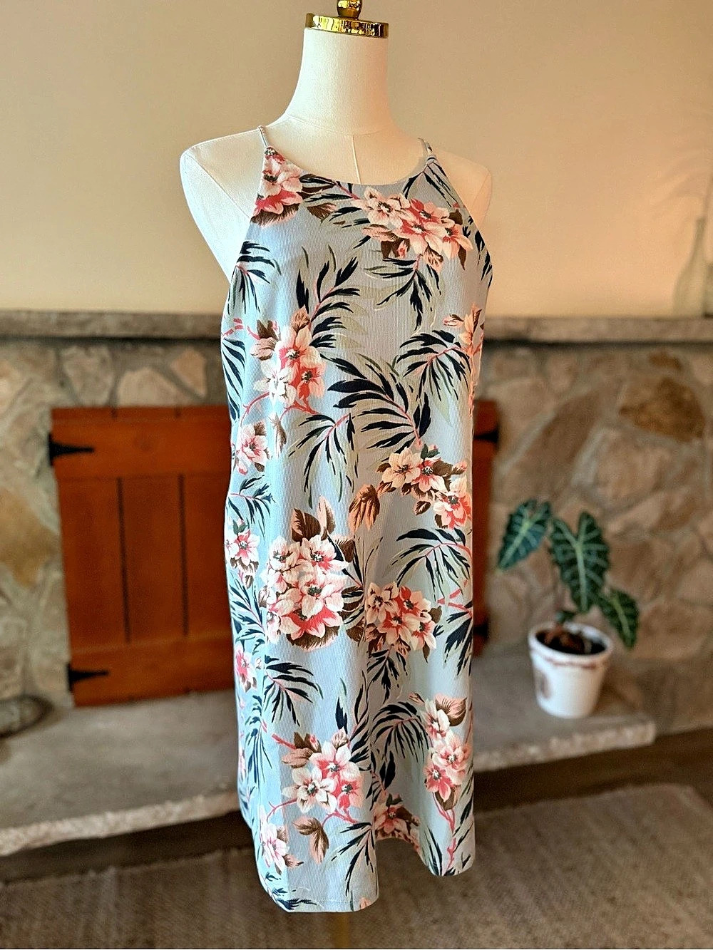 Simply Noelle Floral Mini Dress in Blue & Pink Size S/M Like New